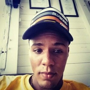 Meet your Posher, Max